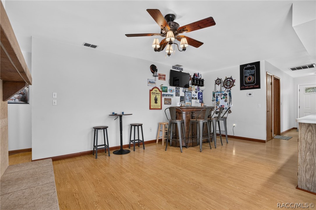 5929 W Woodside Drive