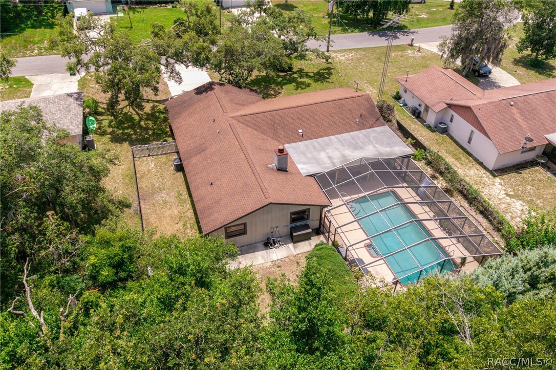5929 W Woodside Drive