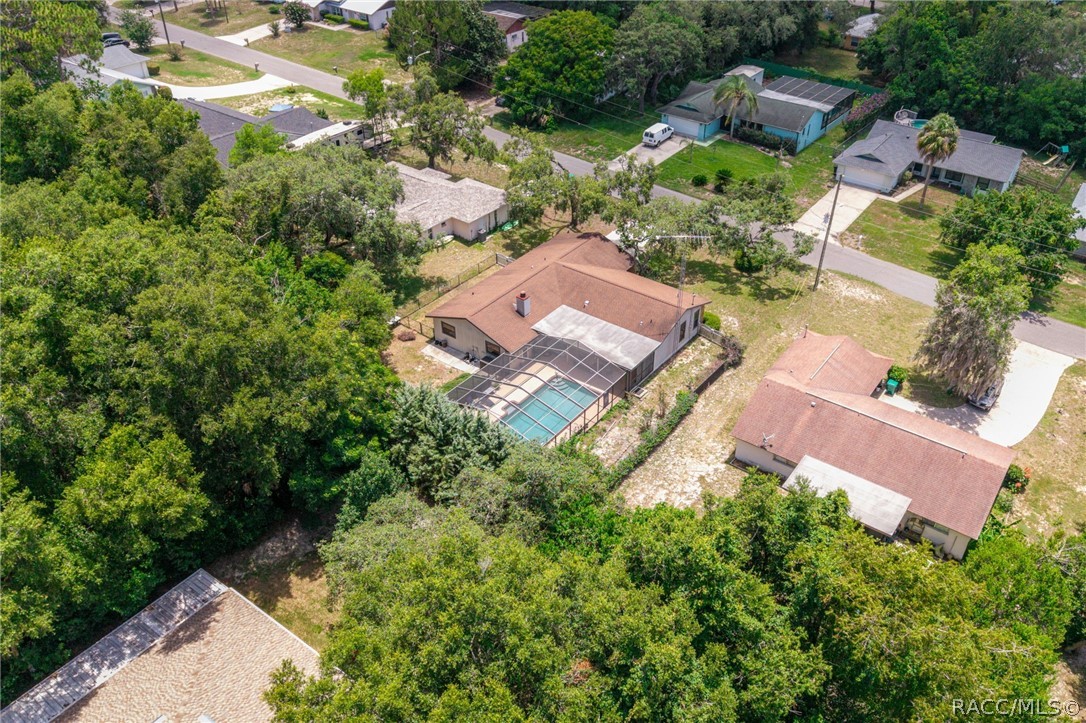 5929 W Woodside Drive
