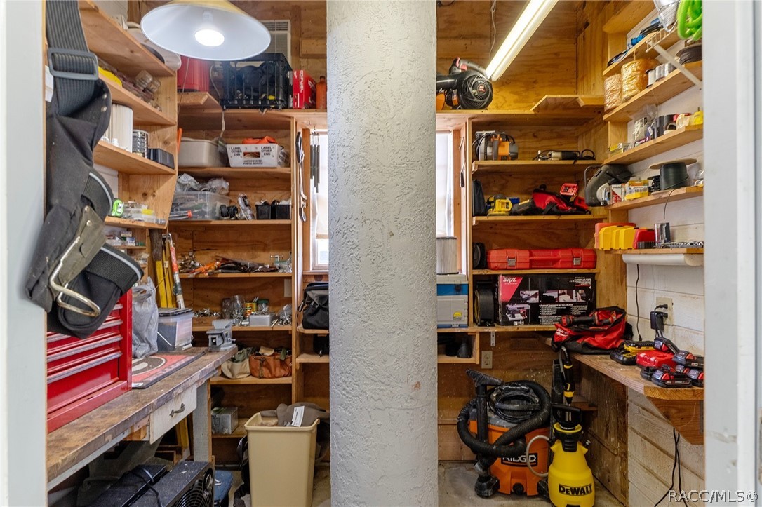 1035 N Appalachian Terrace