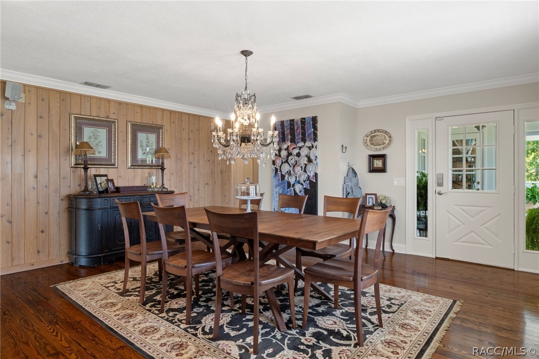 1035 N Appalachian Terrace