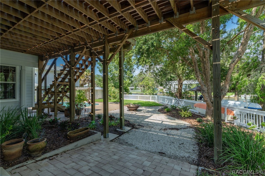 1035 N Appalachian Terrace