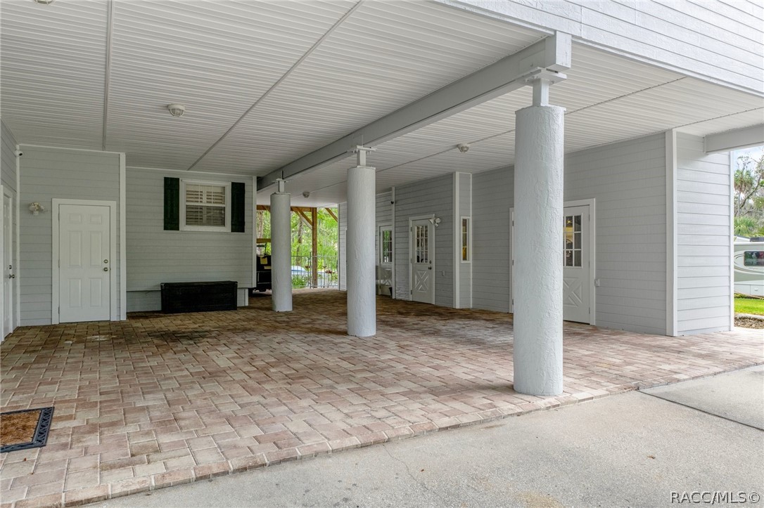 1035 N Appalachian Terrace