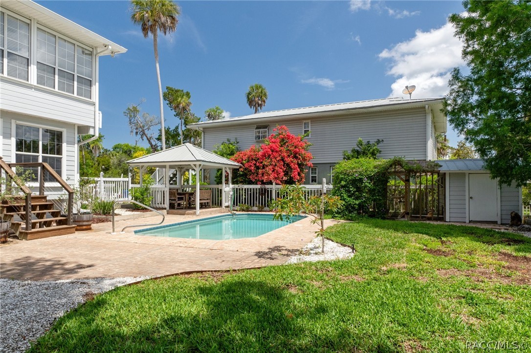 1035 N Appalachian Terrace