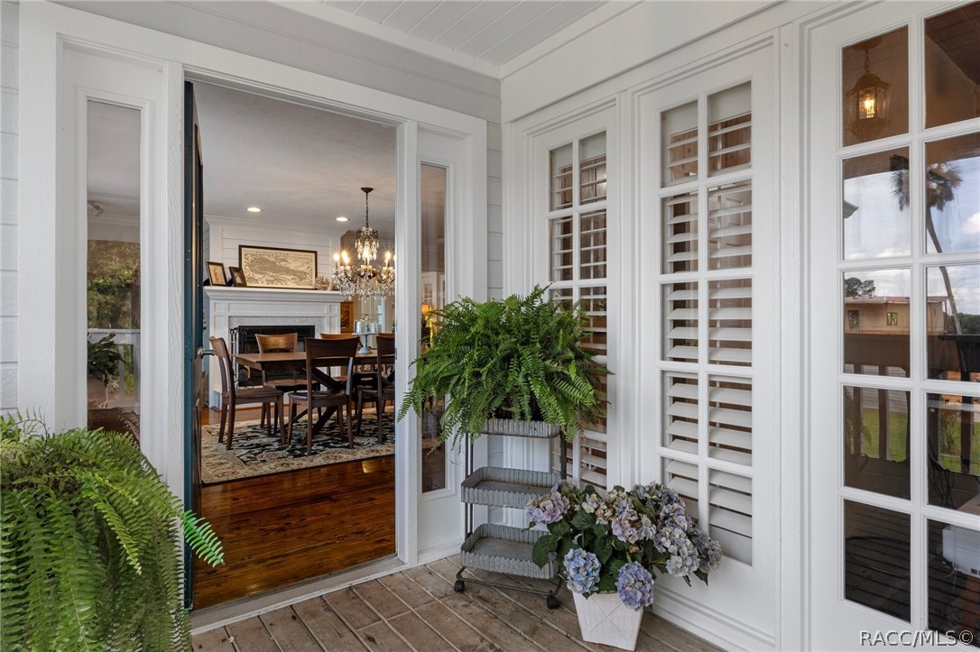 1035 N Appalachian Terrace