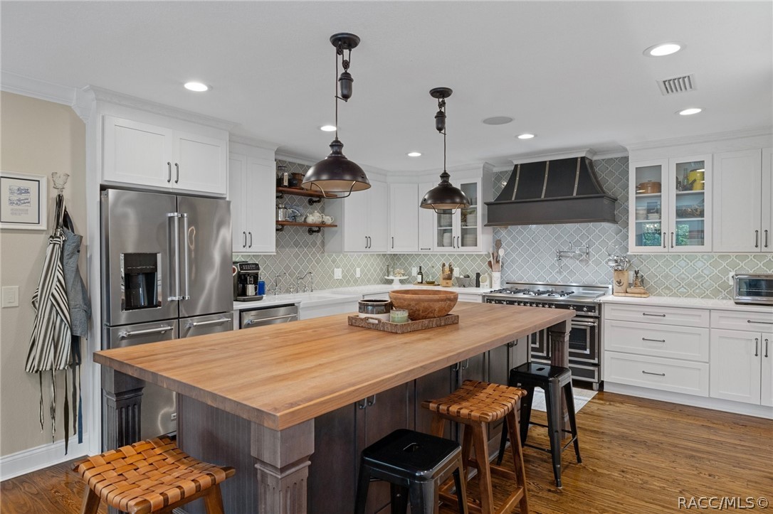 1035 N Appalachian Terrace