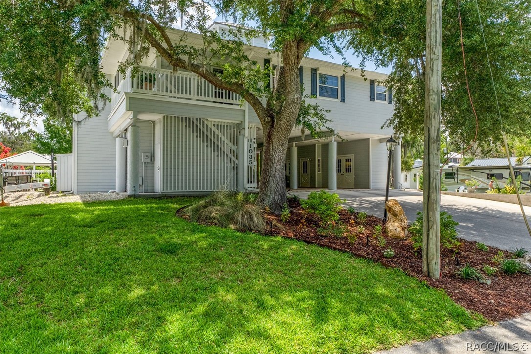 1035 N Appalachian Terrace