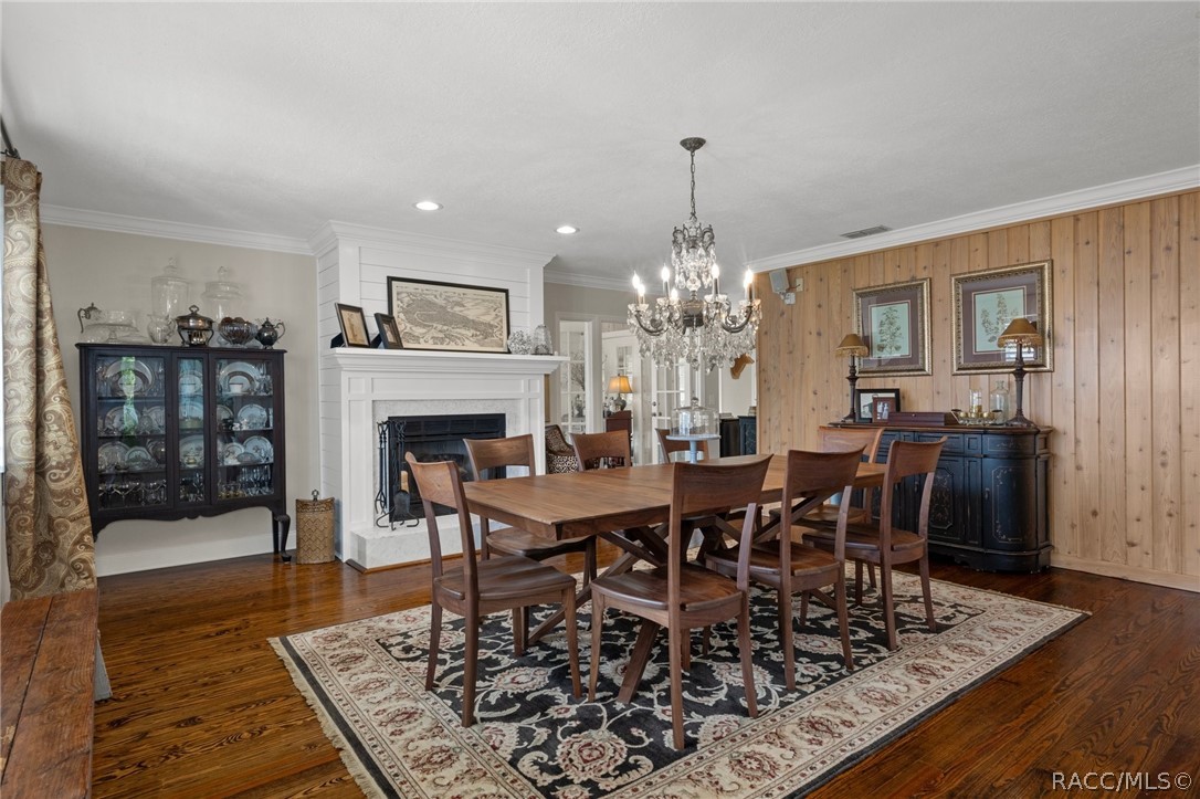 1035 N Appalachian Terrace