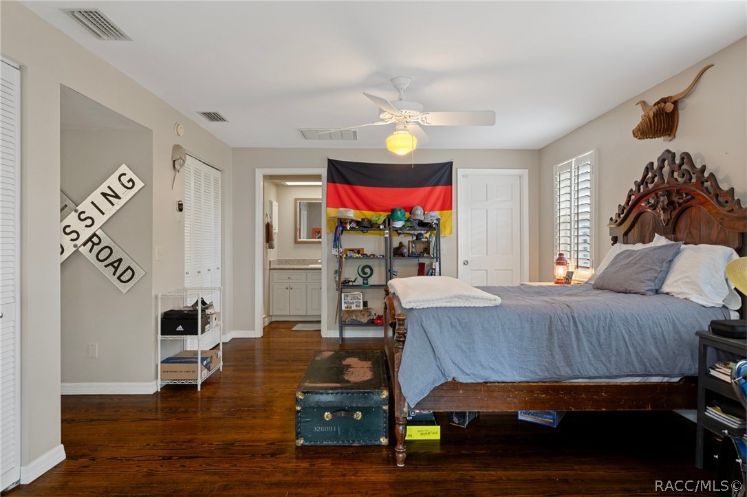 1035 N Appalachian Terrace