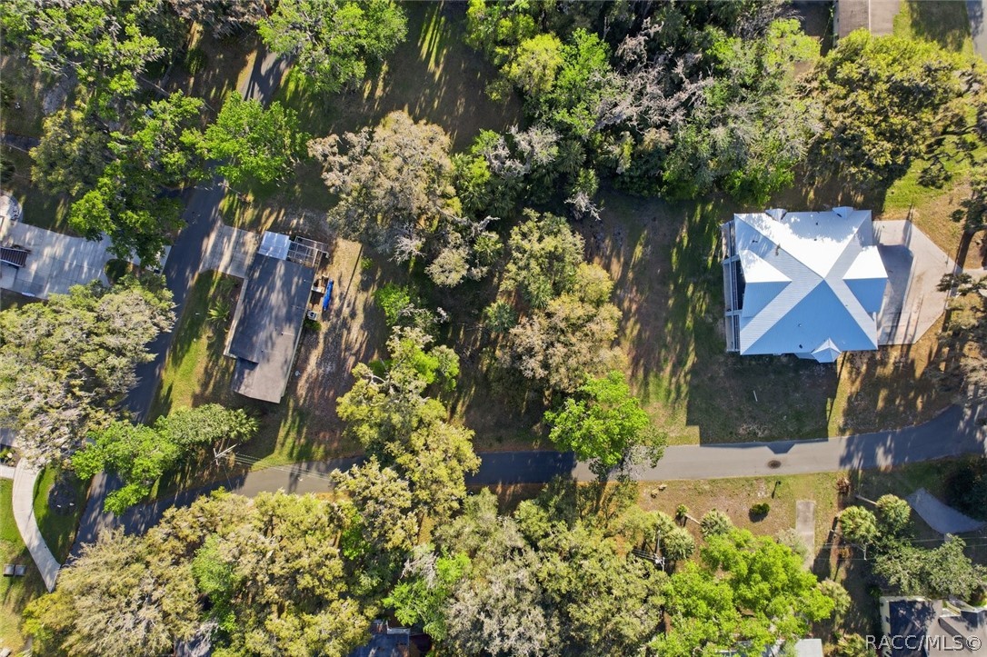 20 NW Magnolia Circle