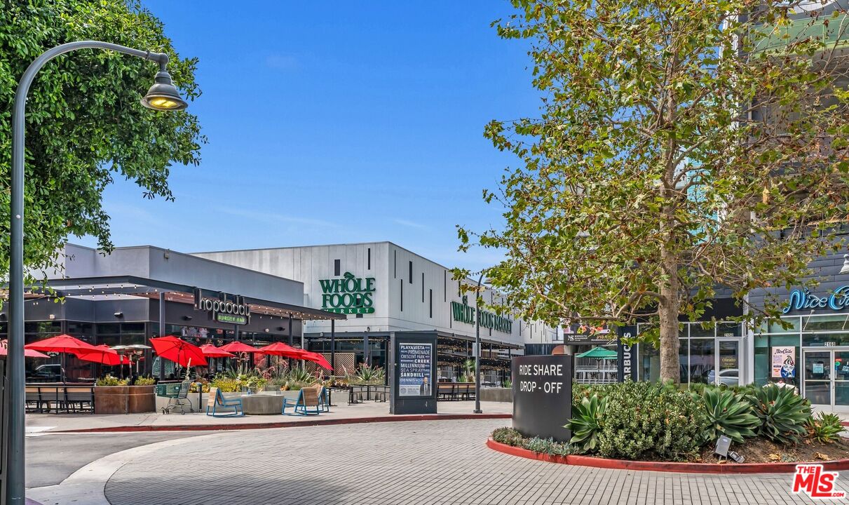 7101 Playa Vista Dr Unit: 205