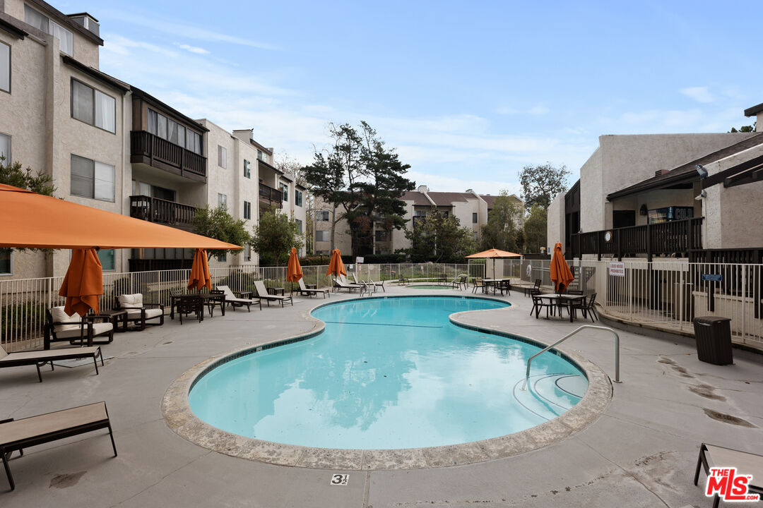 2206 Summertime Ln