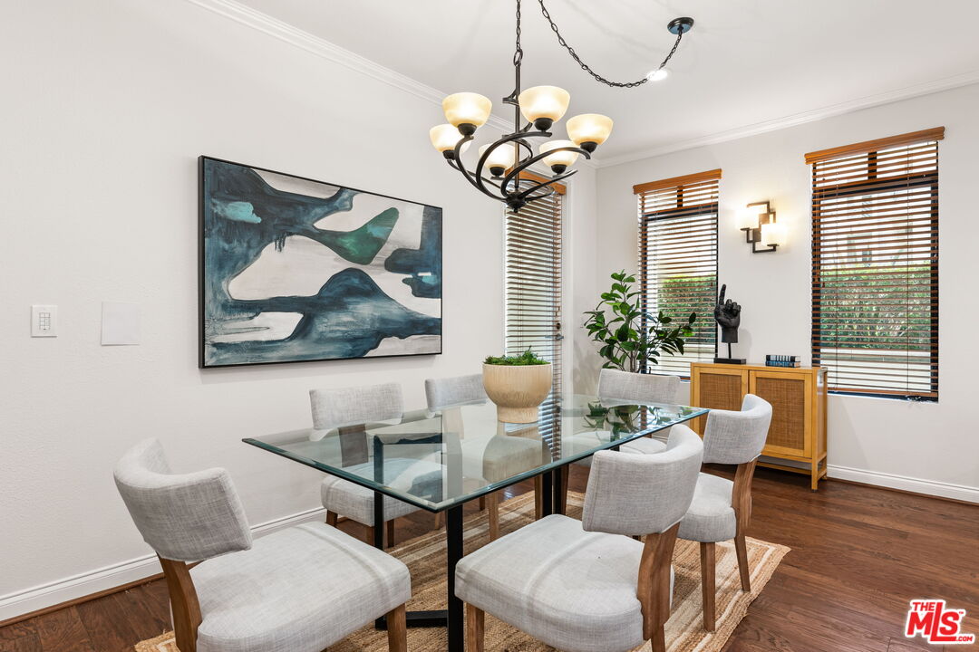 5625 Crescent Park West Unit: 110