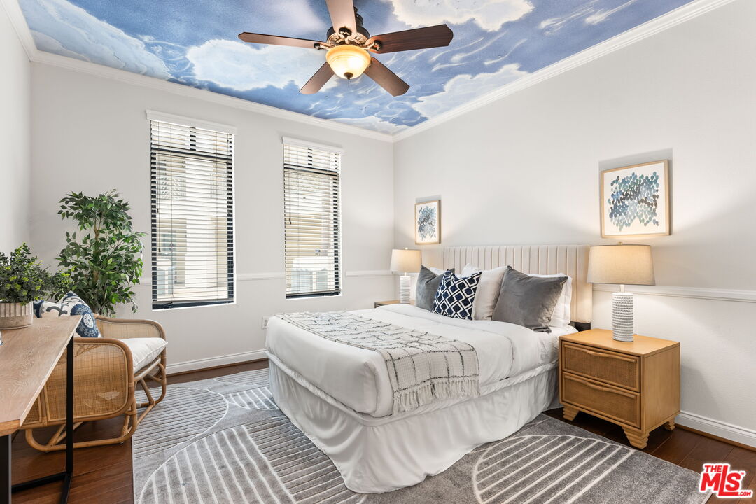 5625 Crescent Park West Unit: 110