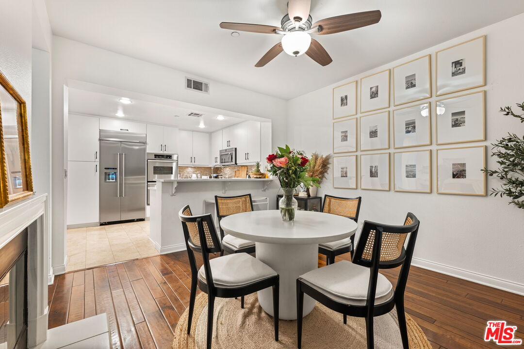 5625 Crescent Park West Unit: 207