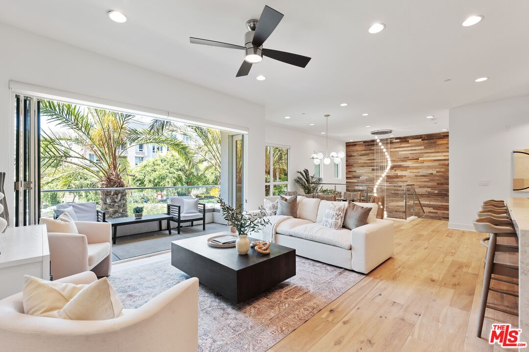 12473 Osprey Ln Unit: 1