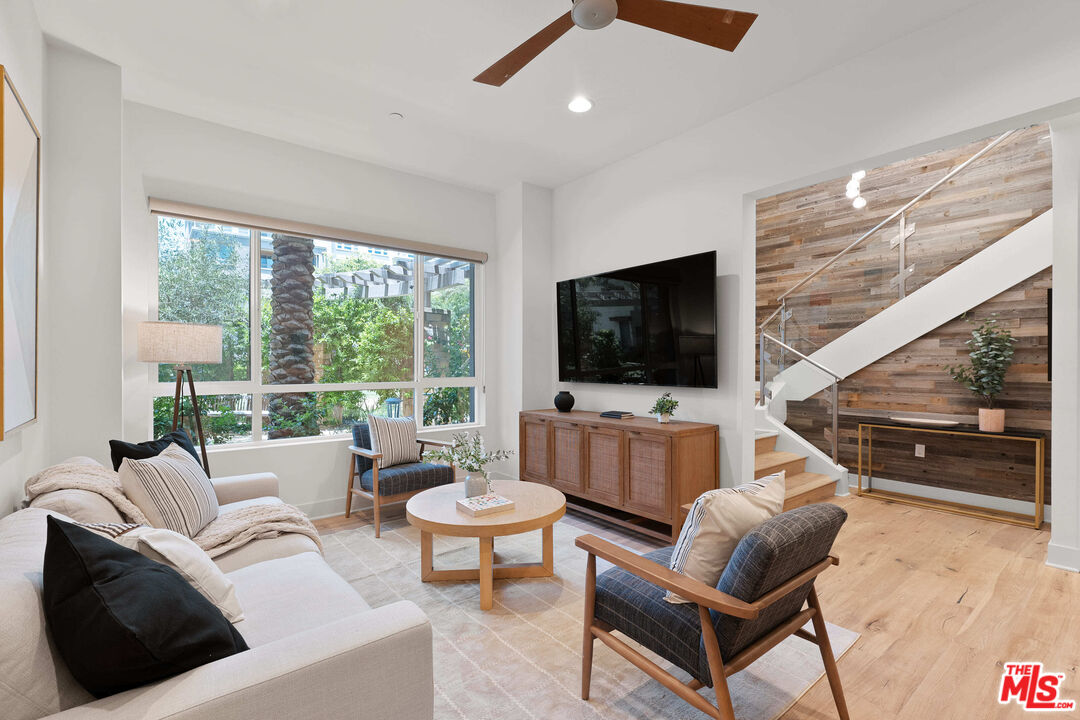 12473 Osprey Ln Unit: 1