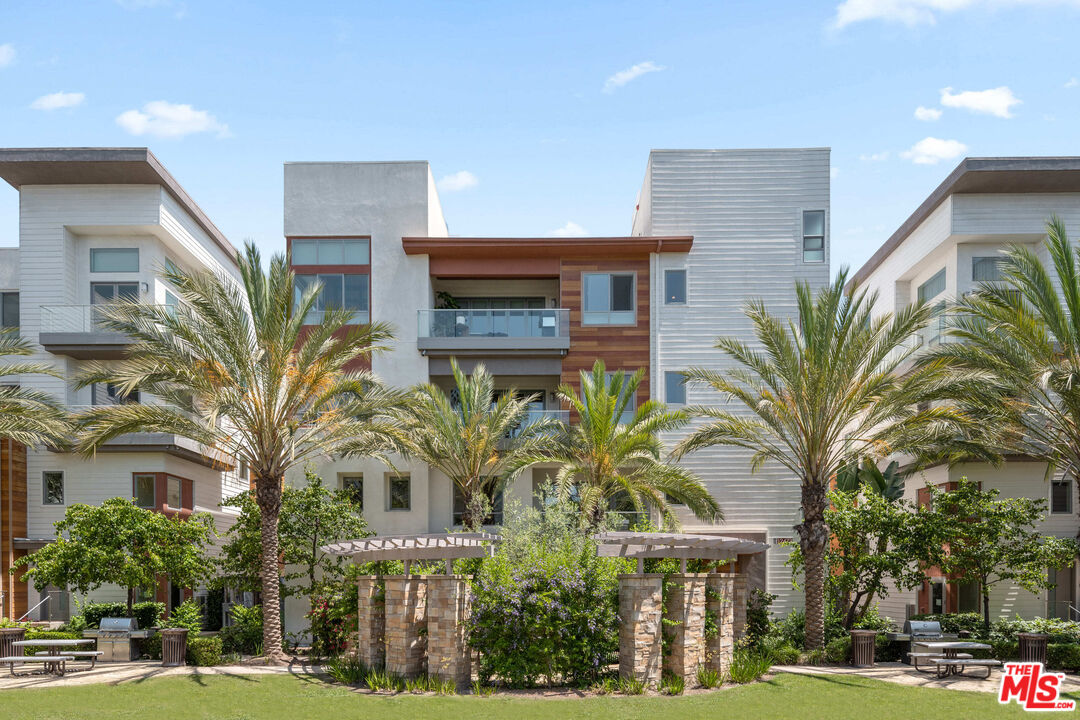 12473 Osprey Ln Unit: 1