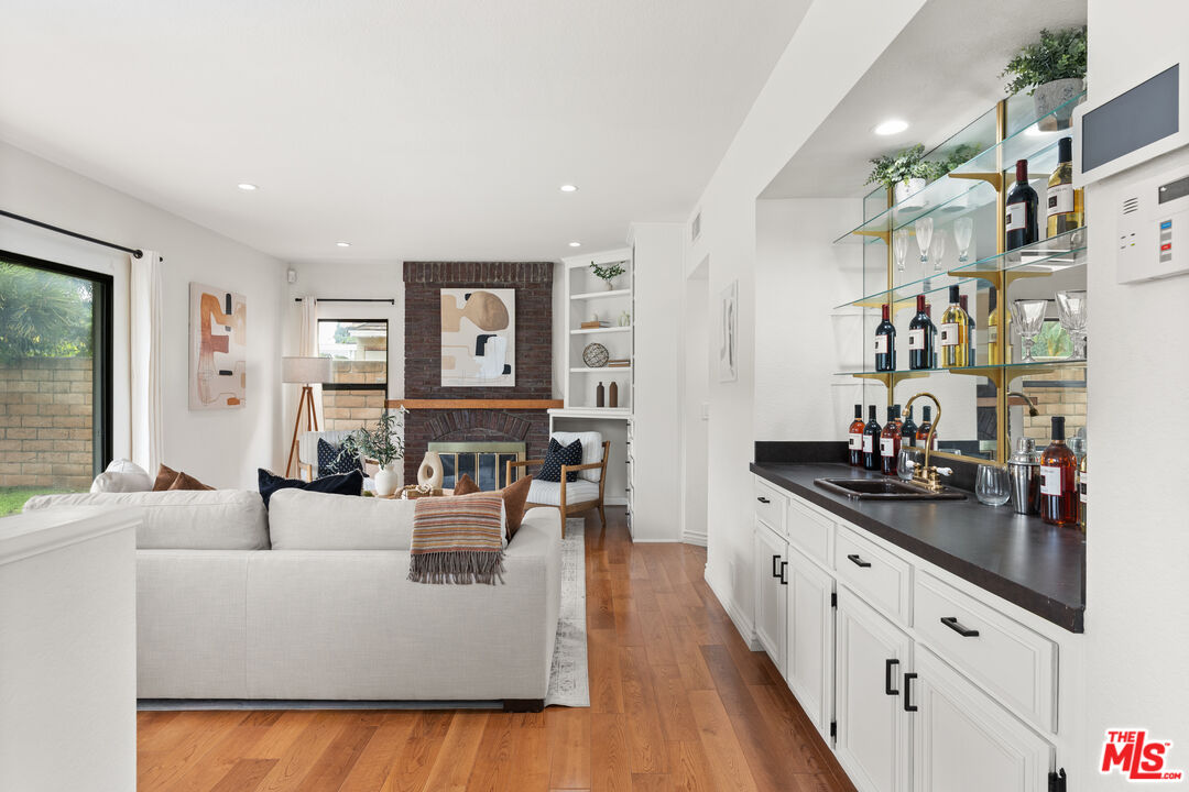 6514 S Copperwood Ave