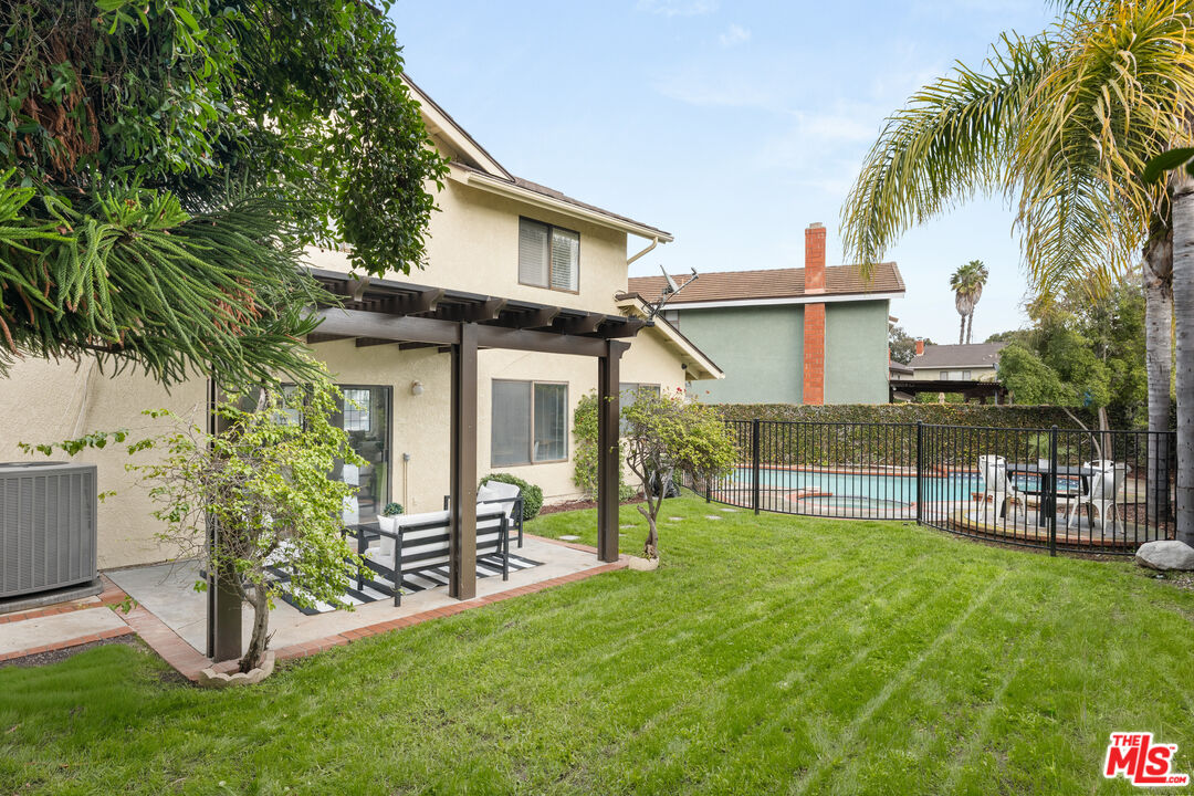 6514 S Copperwood Ave