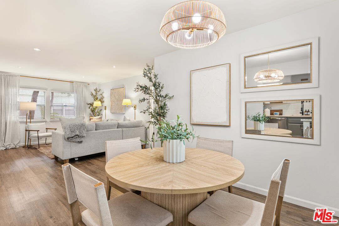 5827 Bowcroft St Unit: 2