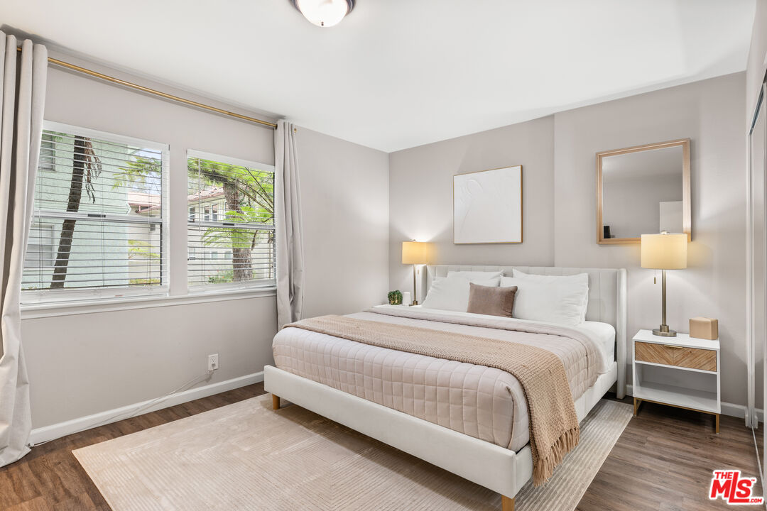 5827 Bowcroft St Unit: 2