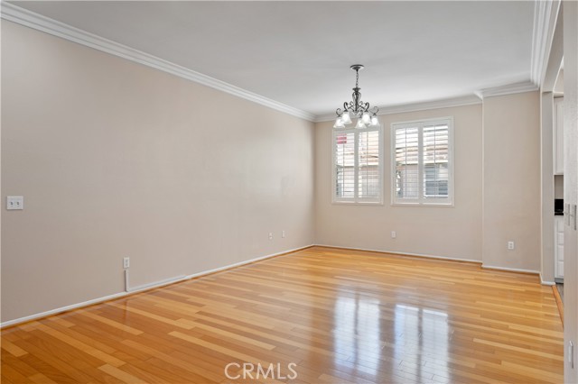 25481 Dodge AVE Unit: 5
