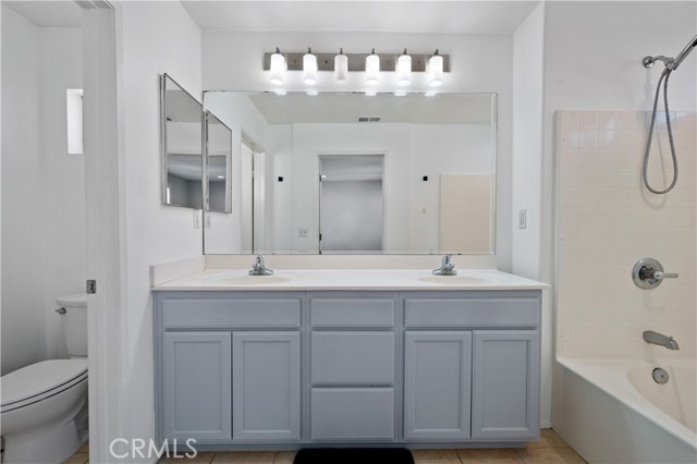 25481 Dodge AVE Unit: 5