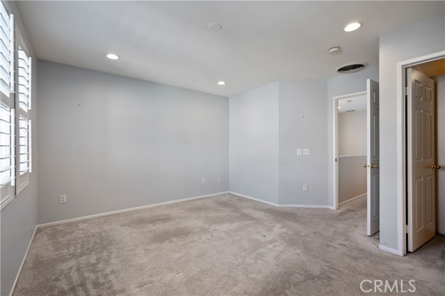 25481 Dodge AVE Unit: 5