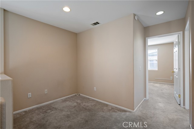 25481 Dodge AVE Unit: 5
