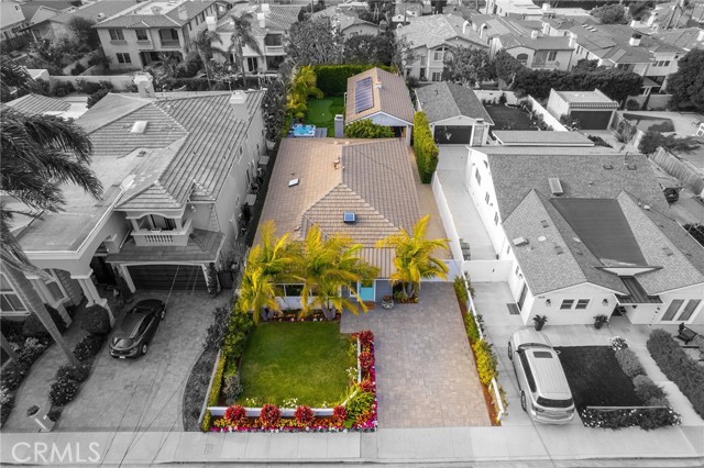 1531 Curtis AVE