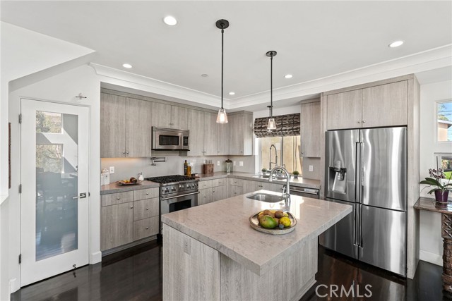 2002 Carnegie LN Unit: A