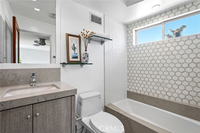 2002 Carnegie LN Unit: A