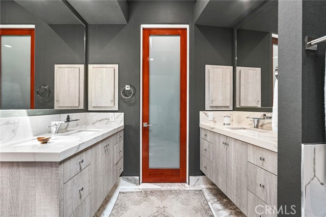 2002 Carnegie LN Unit: A
