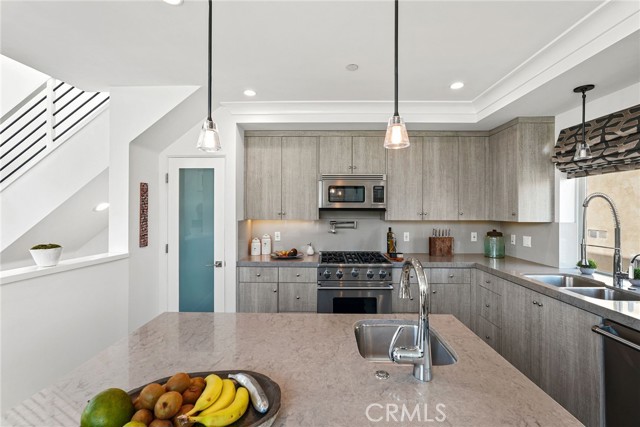 2002 Carnegie LN Unit: A