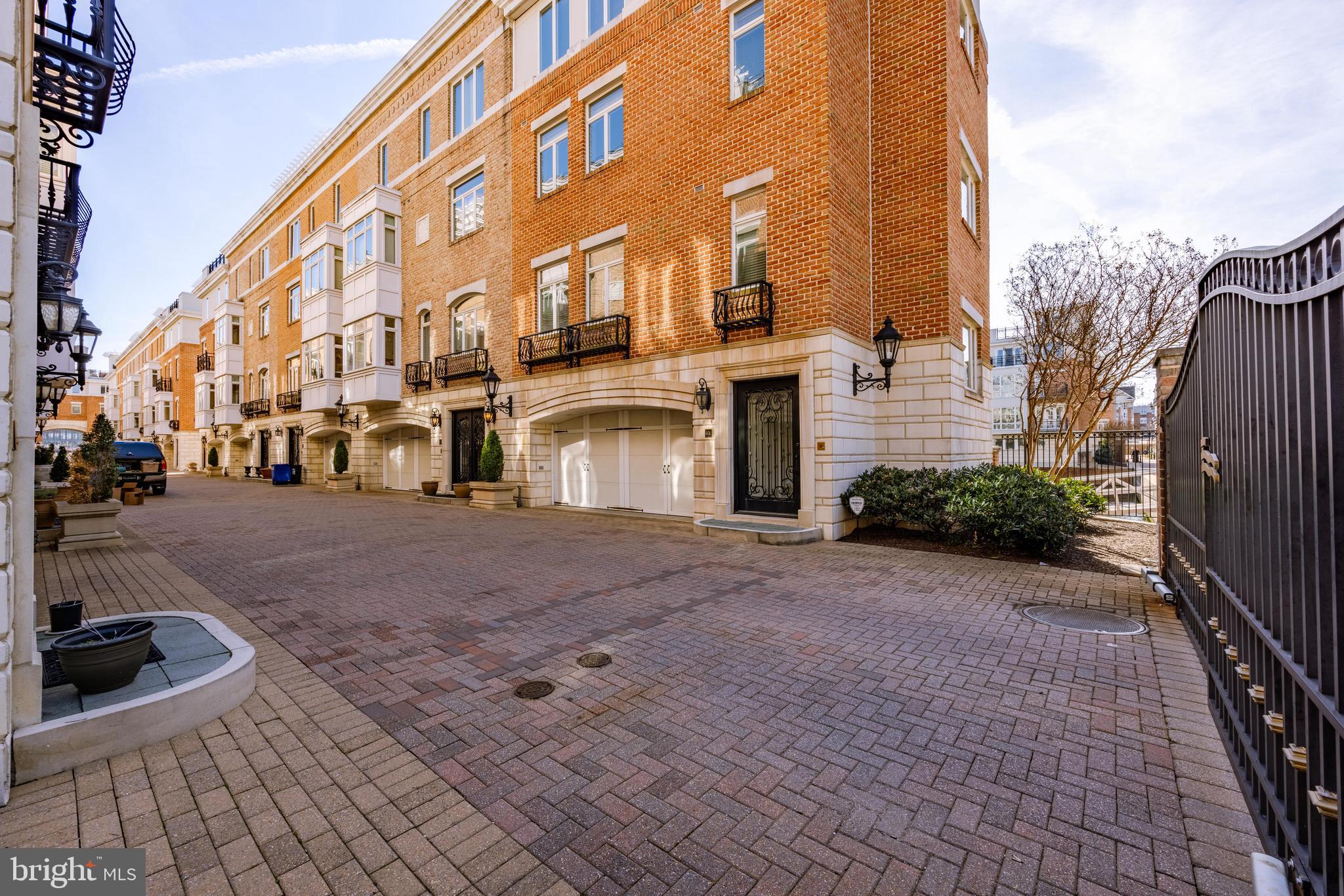601 Ponte Villas N #151