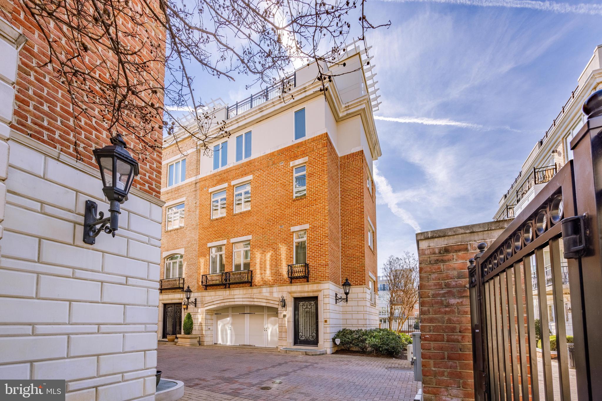 601 Ponte Villas N #151