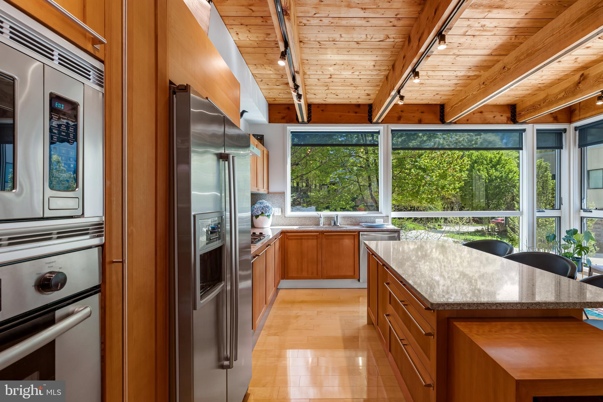 3429 WOODBERRY AVENUE