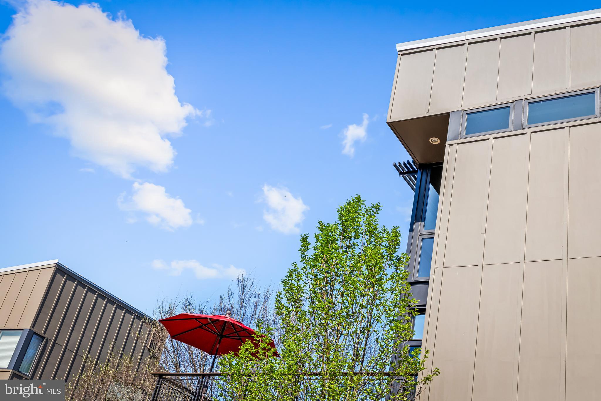 3429 WOODBERRY AVENUE