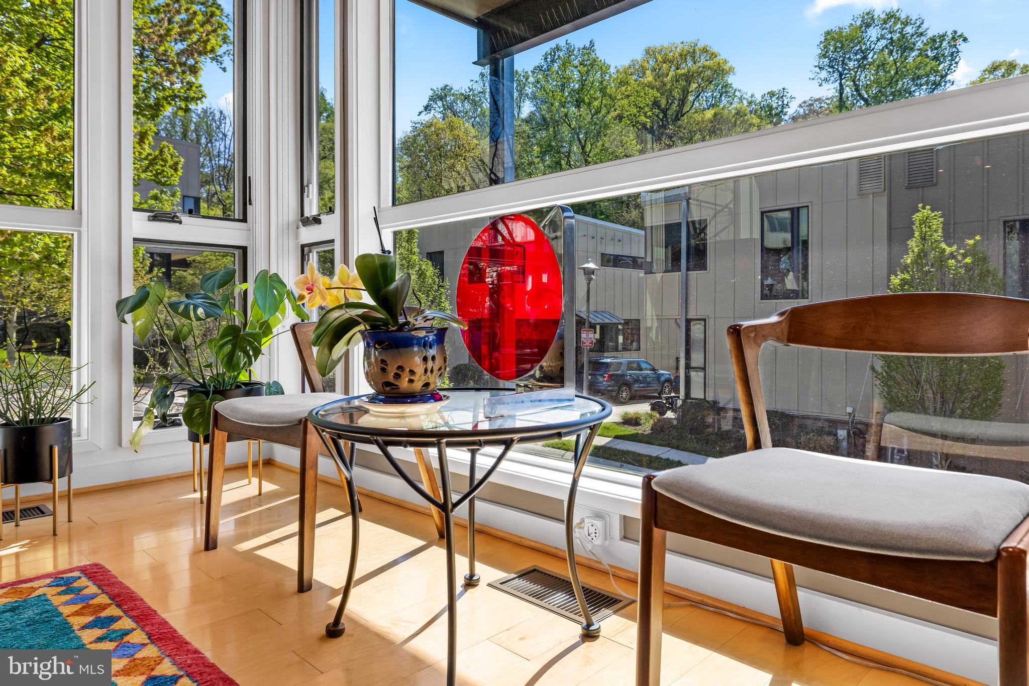 3429 WOODBERRY AVENUE