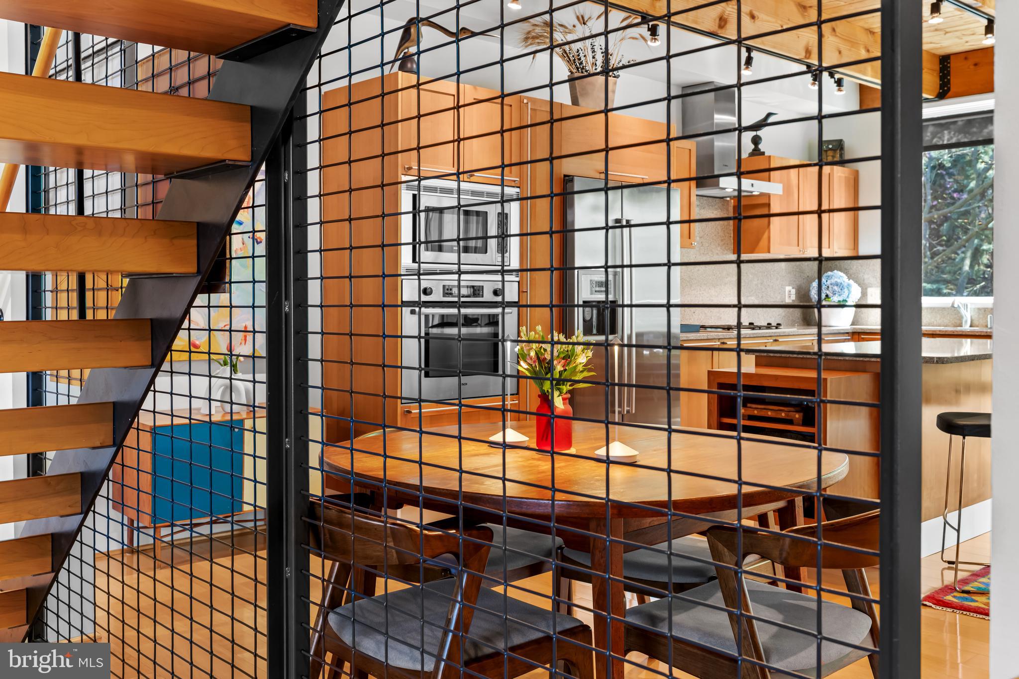 3429 WOODBERRY AVENUE