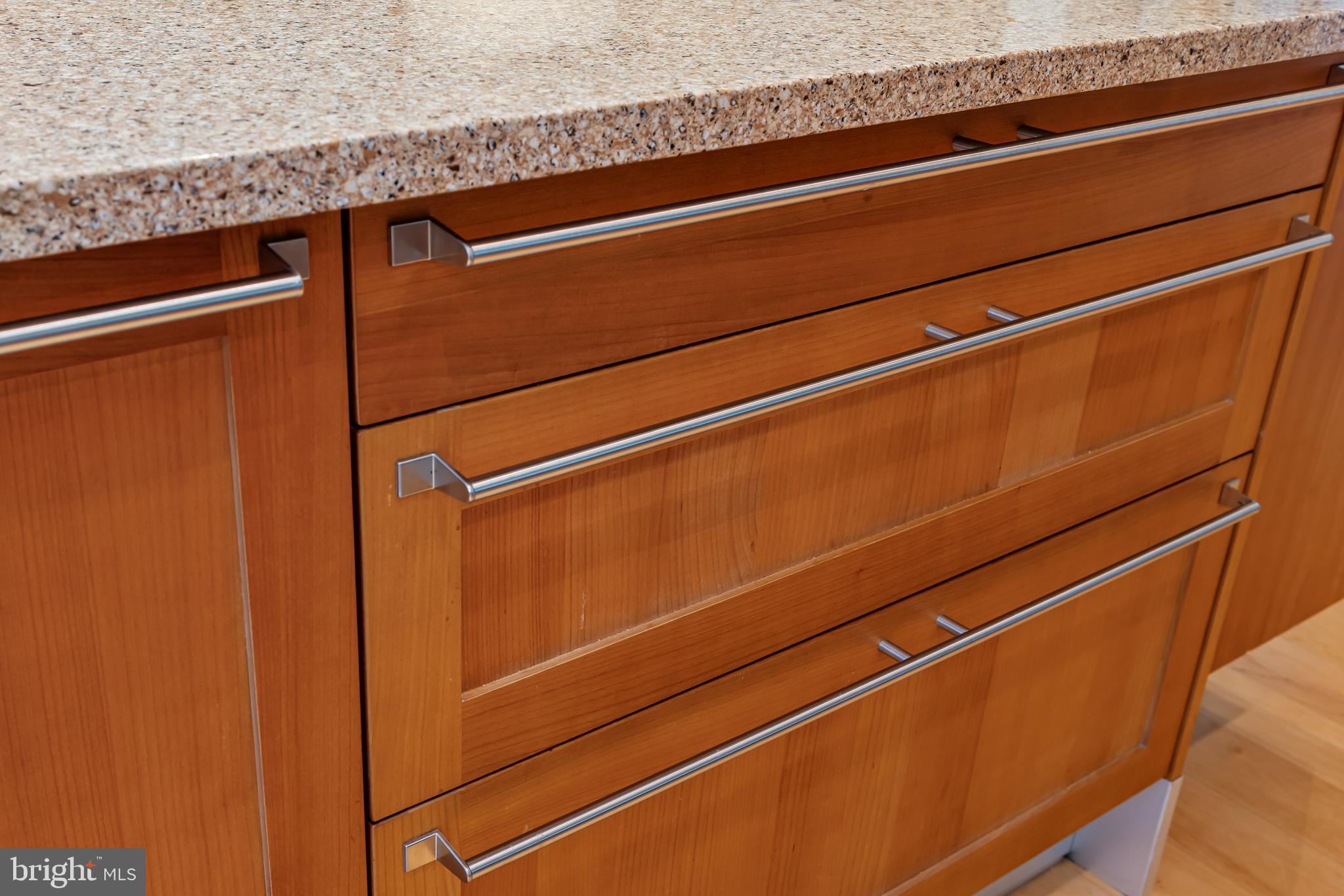 3429 WOODBERRY AVENUE