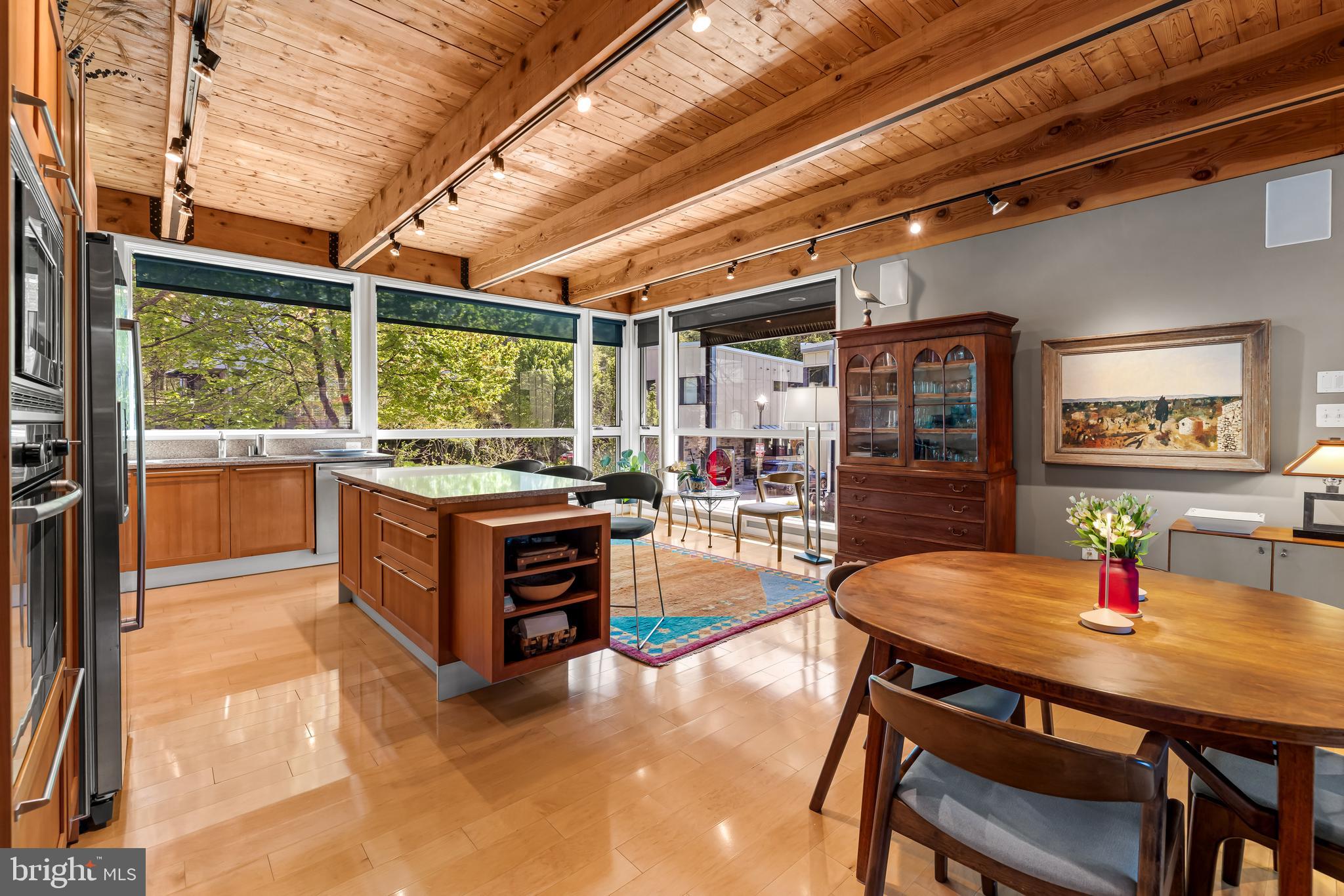 3429 WOODBERRY AVENUE