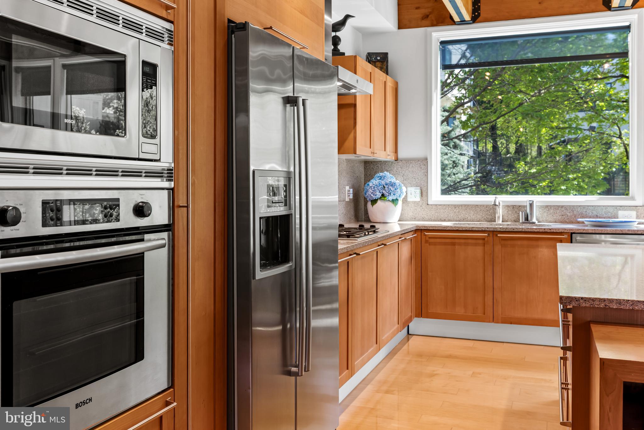 3429 WOODBERRY AVENUE