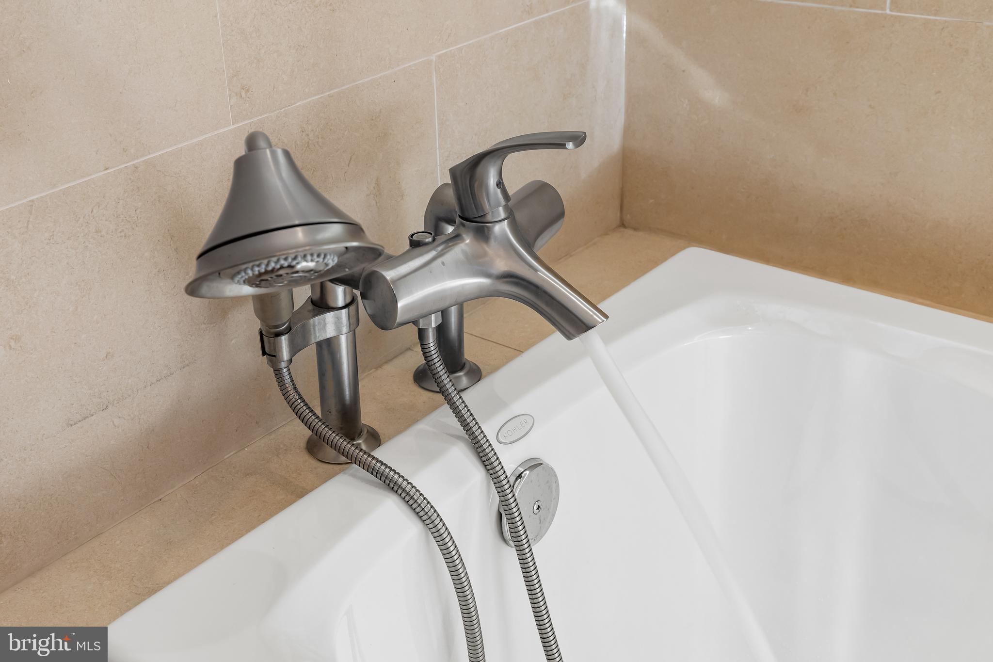 3429 WOODBERRY AVENUE