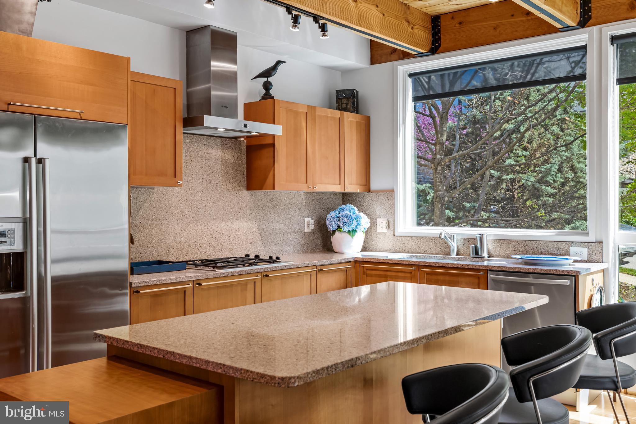 3429 WOODBERRY AVENUE