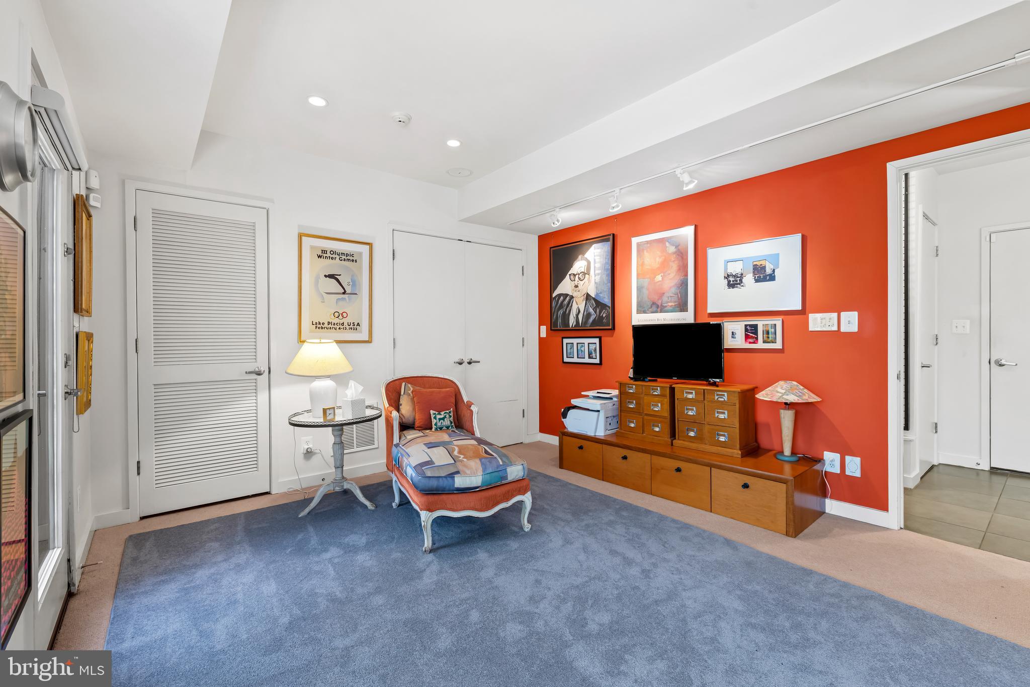 3429 WOODBERRY AVENUE