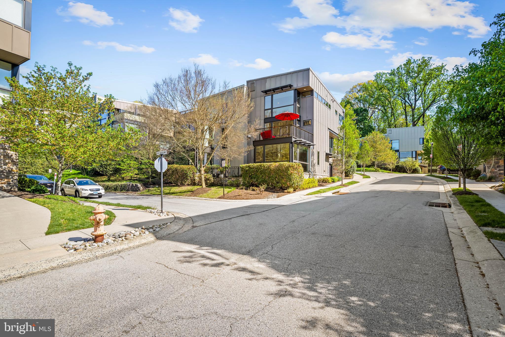 3429 WOODBERRY AVENUE