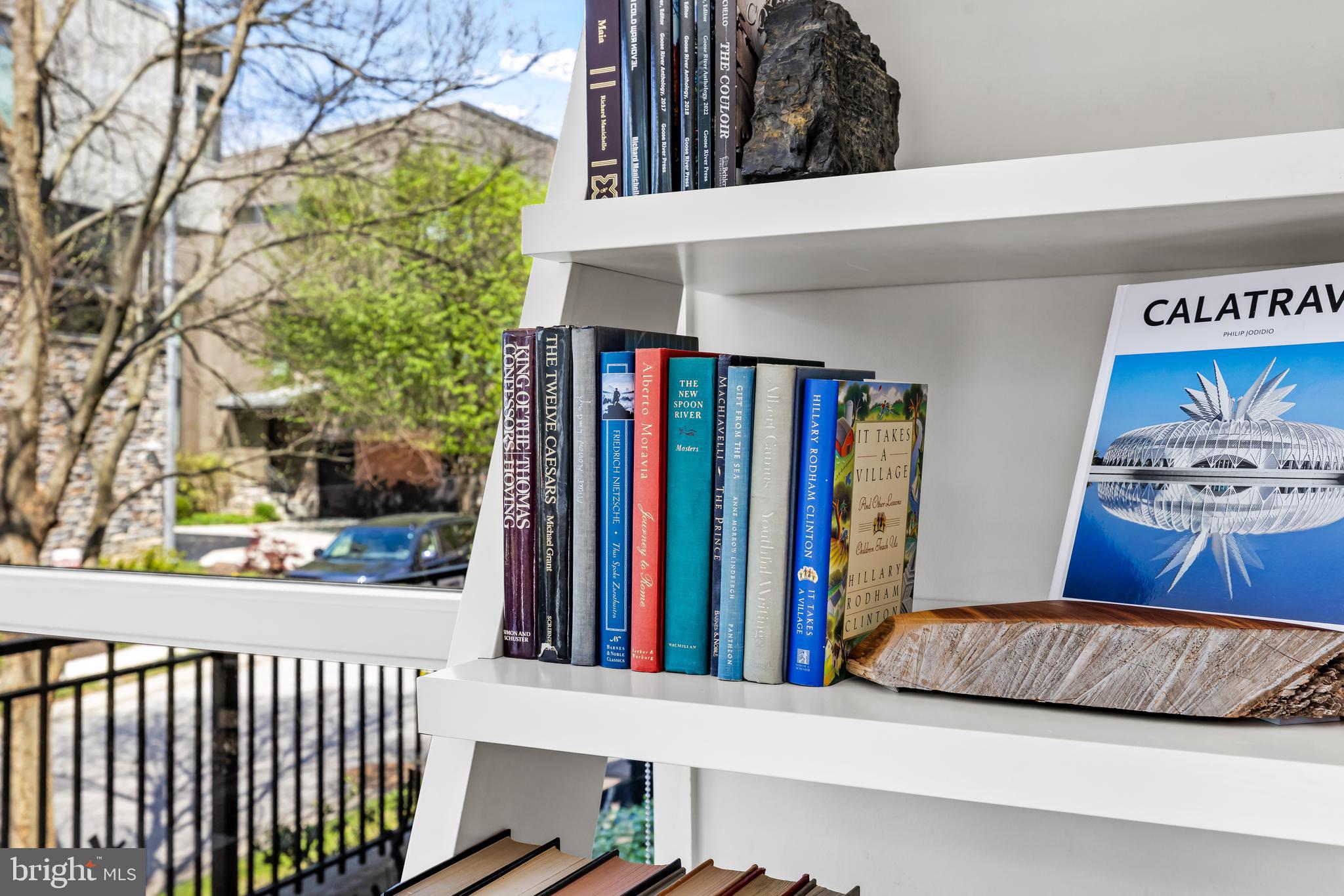 3429 WOODBERRY AVENUE