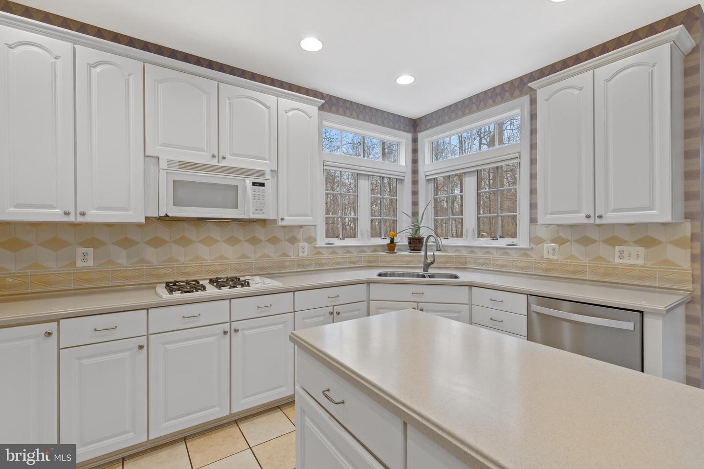 3301 Serenity Way